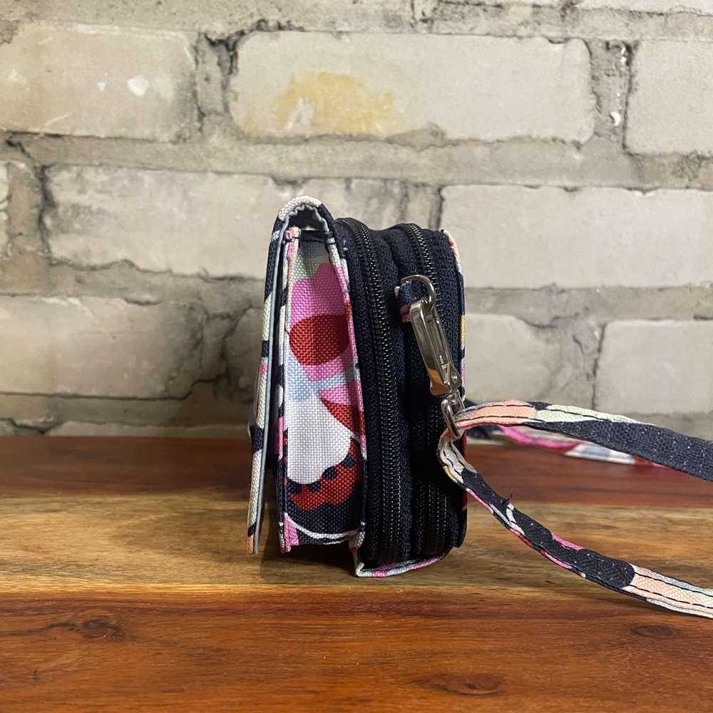 Vera Bradley  RFID 3 in 1 Handbag /Travel  Bag Crossbody, Wristlet,  Navy Floral - Picture 5 of 16